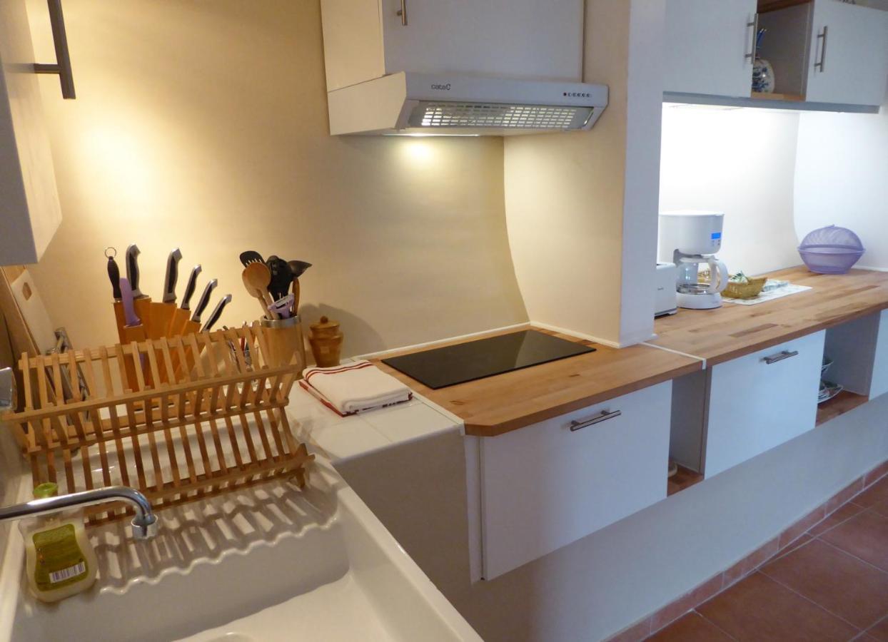 Bas De Villa Jardin Plein Sud Proche Mer Clim-Wifi Saint-Mandrier-sur-Mer Bagian luar foto